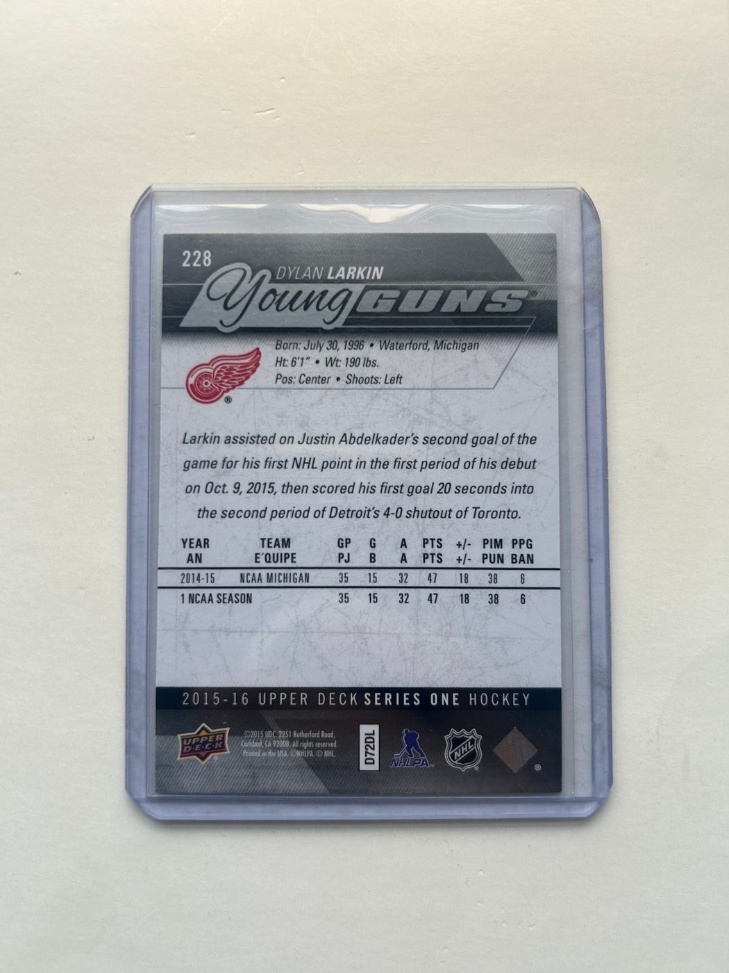 2015-16 Upper Deck Young Guns Dylan Larkin #228 2
