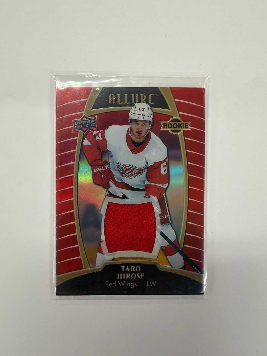 2019 Upper Deck Allure Rookies Red Rainbow Jerseys Taro Hirose