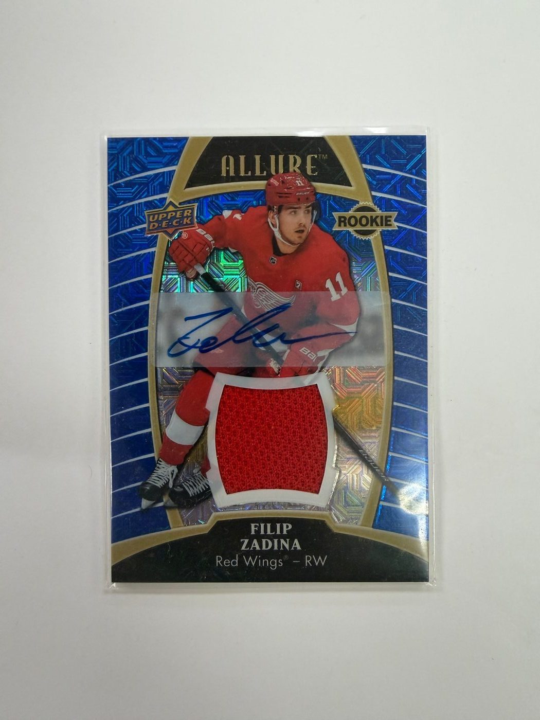 Filip Zadina Upper Deck 2019-20 Allure Blue Line Auto Jersey RC /99