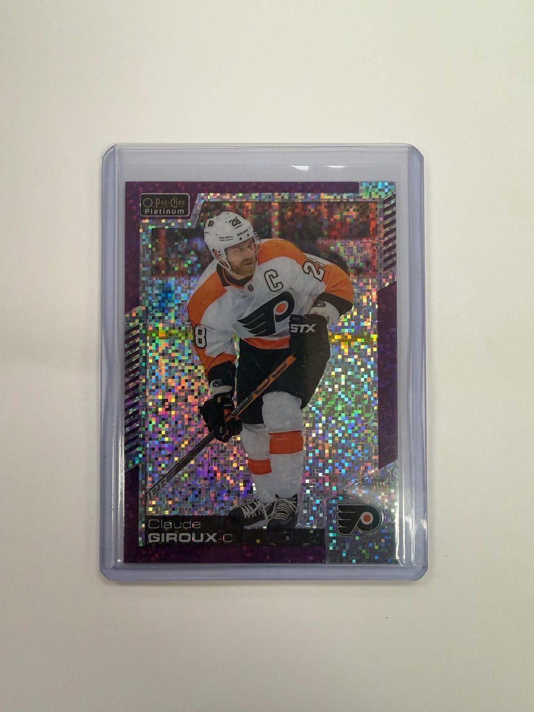 2020-21 O-Pee-Chee Platinum Violet Pixels /399 Claude Giroux